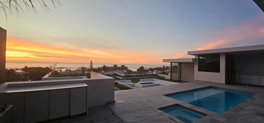 11 Bedroom Property for Sale in Camps Bay Western Cape